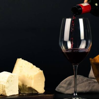 Degustação de vinho na Barra com renda revertida ao RS: participe do brinde solidário