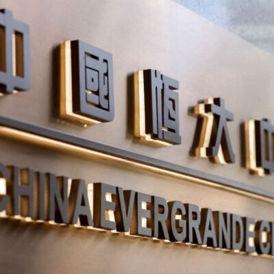 PwC desiste de auditoria independente da Evergrande: impactos no mercado imobiliário.