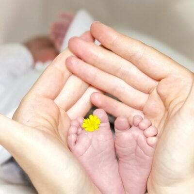 Melhores sugestões de nomes de bebês inspirados em flores para sua lista.