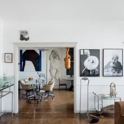 Transforme sua sala em uma galeria de arte com 10 inspirações incríveis de decoração