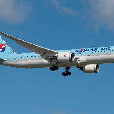 Korean Air retira alimentos do cardápio de bordo devido a turbulências crescentes.