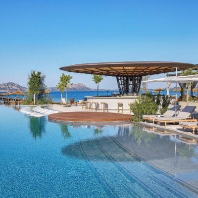 Descubra Costa Navarino: a luxuosa e exclusiva área turística da Grécia.