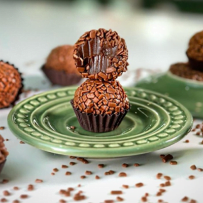 Dicas exclusivas de confeiteiros para turbinar sua receita de brigadeiro gourmet