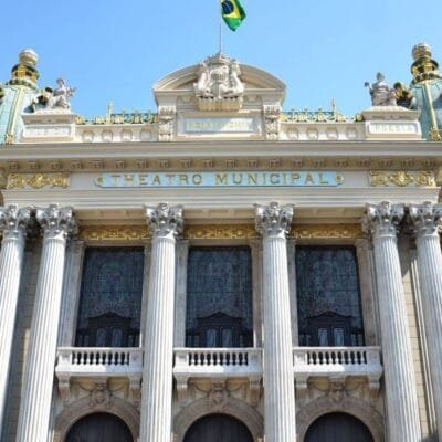 Theatro Municipal celebra Dia da Ópera com programação especial e atrações imperdíveis.