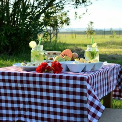 7 toalhas de mesa imperdíveis para proteger e decorar sua mesa