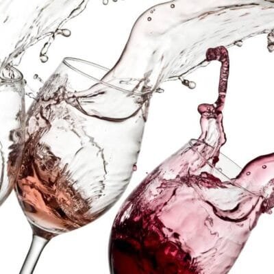 Descubra como combinar vinho e cinema para uma experiência única em 15 palavras.