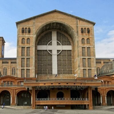 Guia completo de visitação ao Santuário Nacional de Nossa Senhora Aparecida em SP