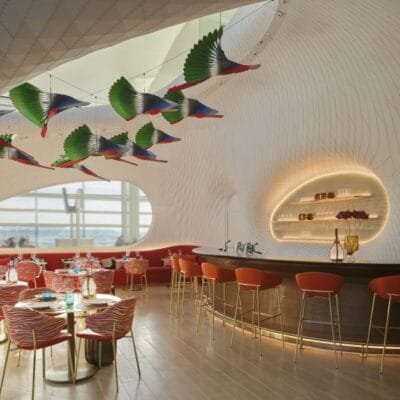 Novo restaurante da Louis Vuitton no Aeroporto de Heathrow em Londres é inaugurado