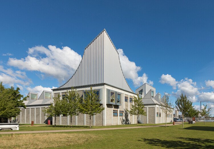 Utzon Center / Jørn Utzon © Oliver Hoffmann / Shutterstock