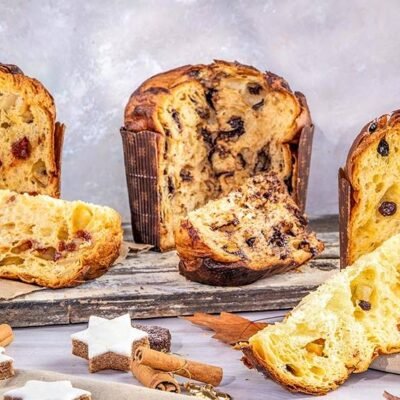 Explorando Sabores: Bruno Calixto Degusta Deliciosos Panetones