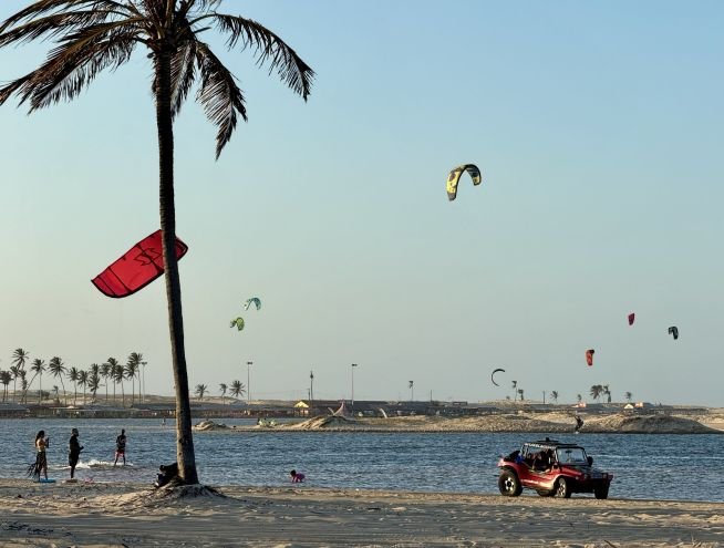 Lagoa do Cauípe é um ponto cobiçado para esportes aquáticos.