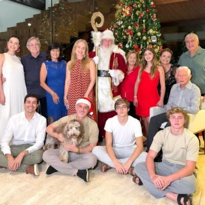 Os Animais de Estimação Brilham no Natal da Mansão de Angélica e Luciano Huck