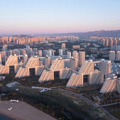 Safdie Architects finaliza a segunda fase de projeto inspirado no Habitat ’67 em Qinhuangdao