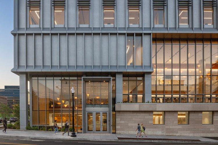 McCourt School of Public Policy Georgetown University / Roberto A.M Stern Architects - Exterior Photography