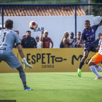 Maricá brilha, mantém a invencibilidade e lidera com louvor o Campeonato Carioca!