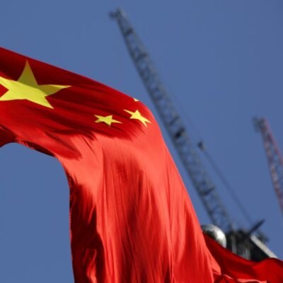 Segunda maior gestora de fundos da China se prepara para expandir operações nos EUA e Brasil.