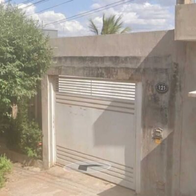 Casa dos sonhos com piscina em leilão no interior de São Paulo; saiba como participar!