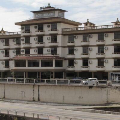 Descubra a Fascinante História do Tradicional Hotel Beira Rio, em Brusque, que Está à Venda!