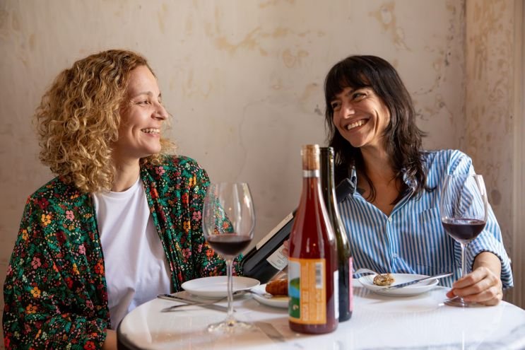 Chef Roberta Ciasca e sommelière Maíra Freire, do Libô