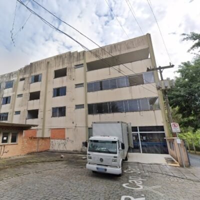 Antigo Colégio se Transforma em Solução Estratégica para Câmara de Blumenau Deixar o Aluguel