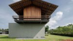 Fachada da casa de madeira reutilizada em Uthai Thani, Tailândia