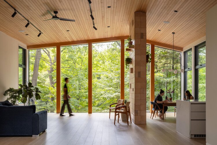 North York Ravine House - Interior